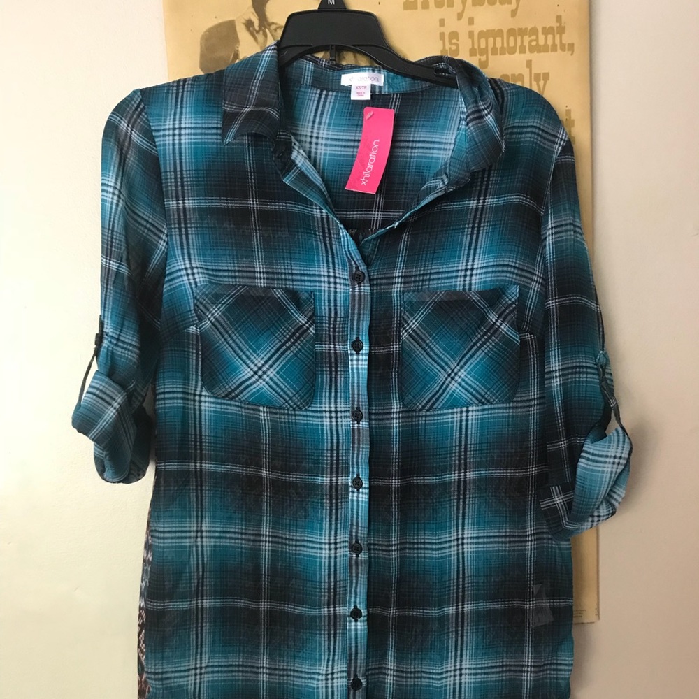 NWT Exhilaration Chiffon roll sleeve top